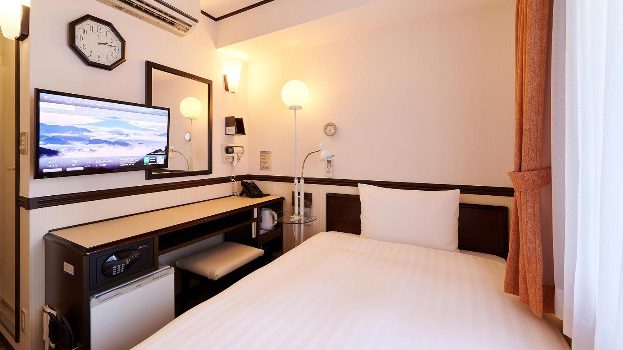 Toyoko Inn Kashiwa Eki Nishi Guchi Ruang foto